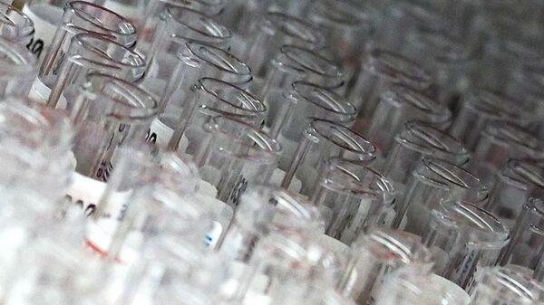 Пустые пробирки в лаборатории общеклинических исследований в медицинском лабораторном комплексе Инвитро.  - Sputnik Абхазия
