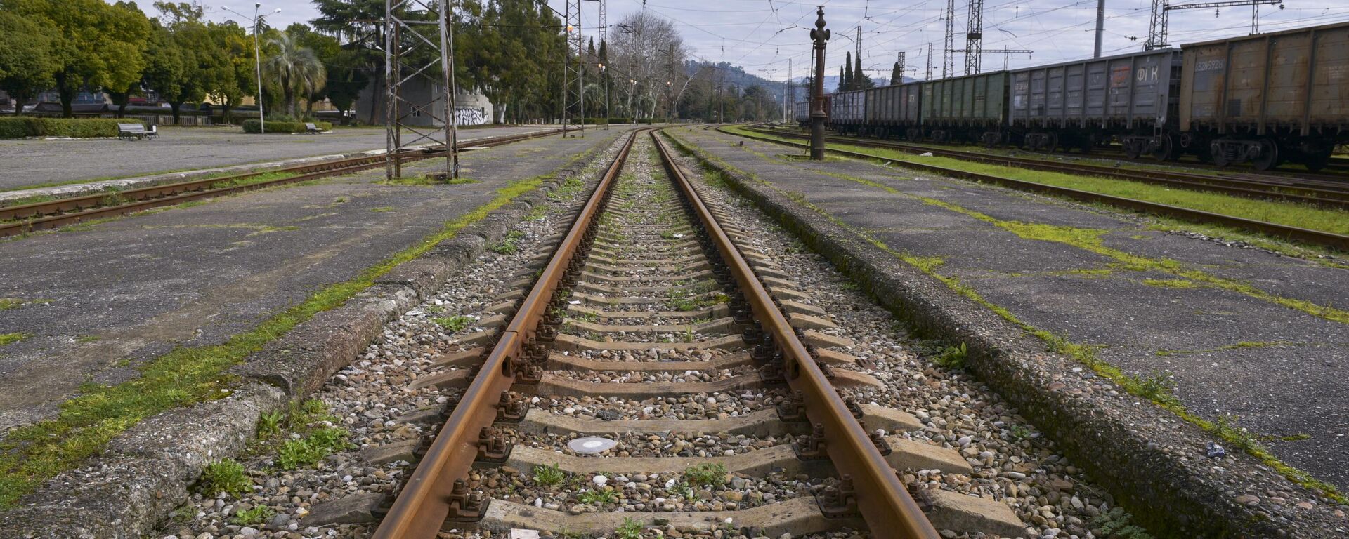 Железнодорожные пути  - Sputnik Абхазия, 1920, 28.01.2026