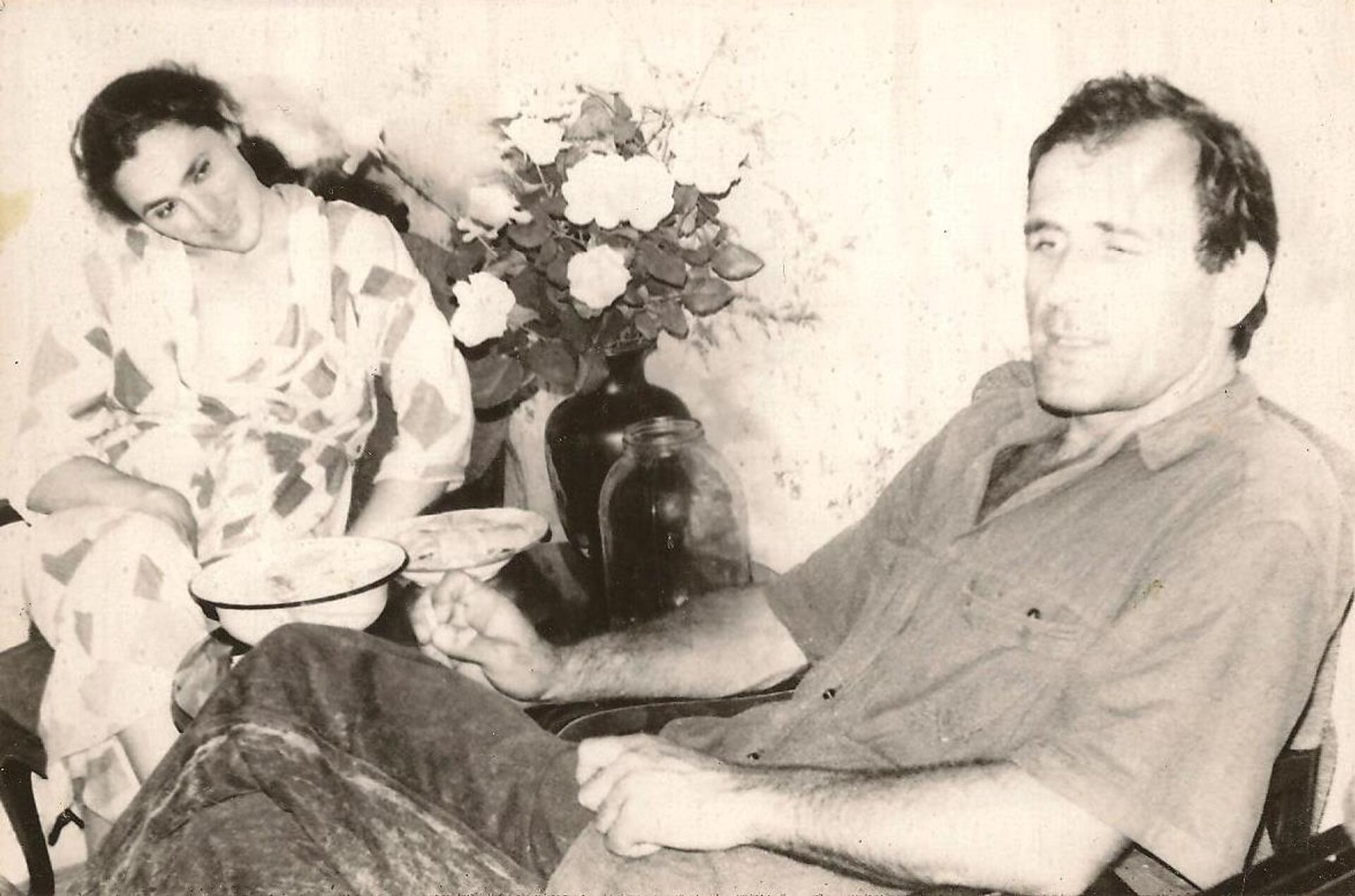 Елеонора Когониа с супругом Анзором Гугипа  - Sputnik Абхазия, 1920, 20.09.2023