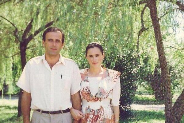 Элеонора Когония с супругом Анзором Чепия - Sputnik Абхазия