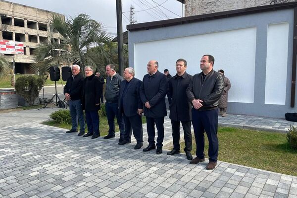 Память воинов, погибших в Мартовском наступлении, почтили в Гудауте - Sputnik Абхазия