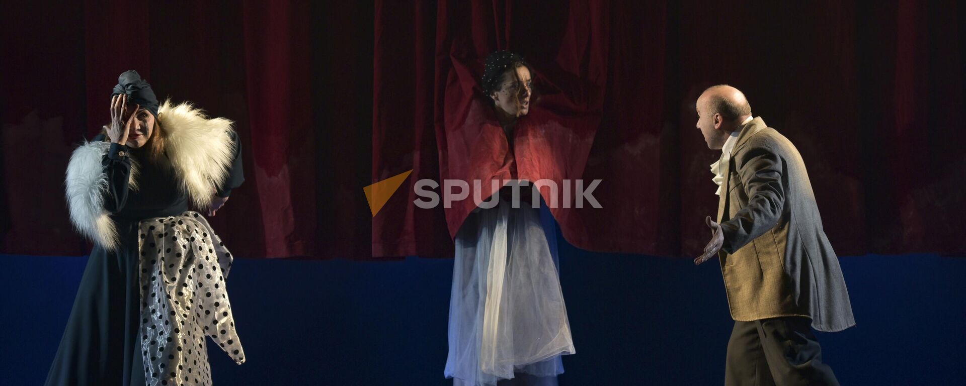 Пресс-показ спектакля Красавец мужчина  - Sputnik Абхазия, 1920, 10.04.2024