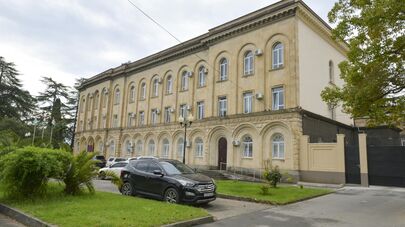 Здание Парламента Абхазии