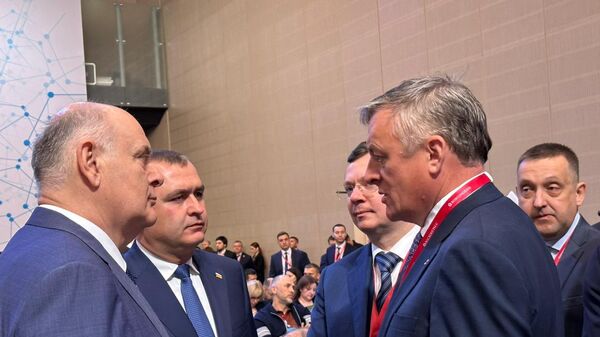 Делегация Республики Абхазия во главе с Президентом Асланом Бжания - Sputnik Аҧсны