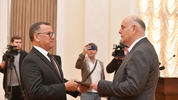 Посол Венесуэлы в Абхазии: вручение верительных грамот - Sputnik Абхазия