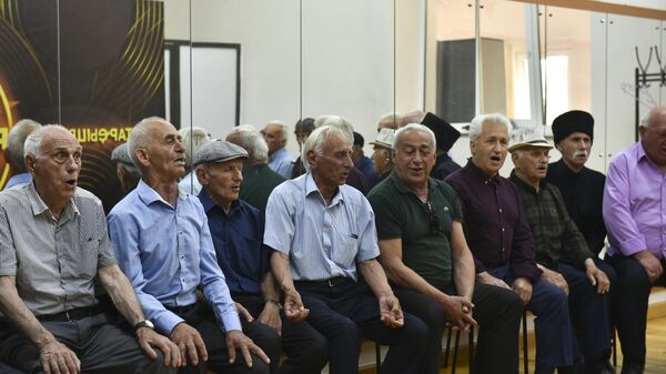 Ансамбль долгожителей возрождают в Абхазии - Sputnik Абхазия