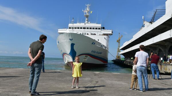 Прибытие Круизного лайнера Князья Владимира  в Сухумский Порт  - Sputnik Абхазия