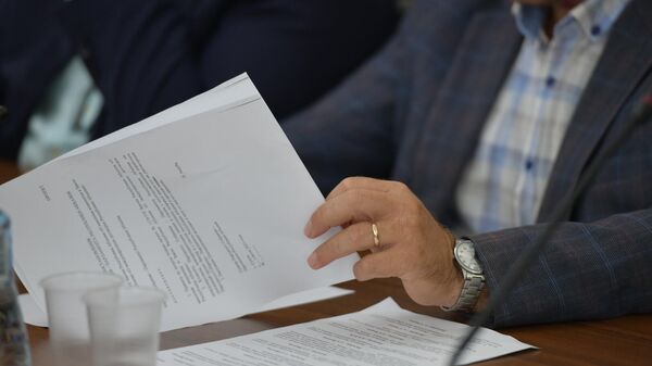 Подписание  документа в парламенте Абхазии  - Sputnik Абхазия