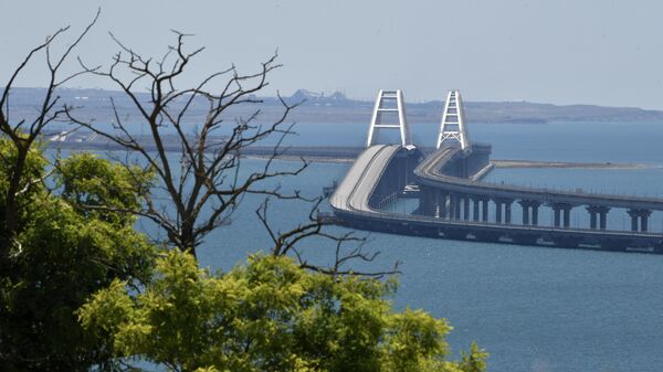 Обстановка у Крымского моста после ЧП - Sputnik Абхазия