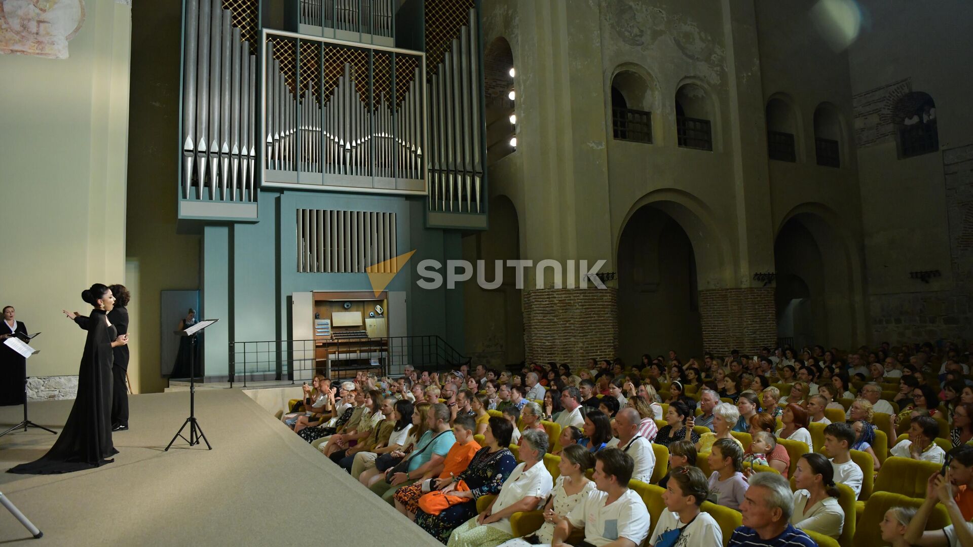 Нота в ноту: I музыкальный международный фестиваль открылся в Пицунде - Sputnik Аҧсны, 1920, 07.08.2023