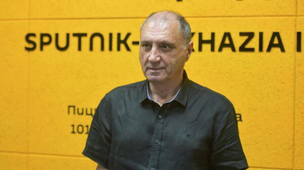 Шамба рассказал о причинах войны и послевоенном развитии - Sputnik Абхазия