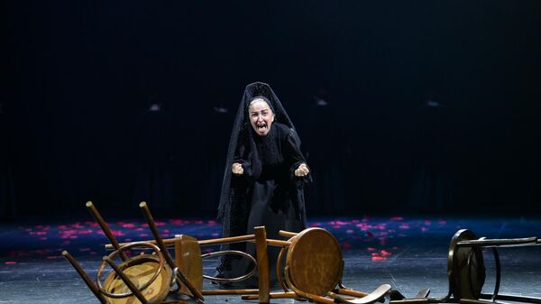 Спектакль Кровавая свадьба в молодежном театре  - Sputnik Абхазия