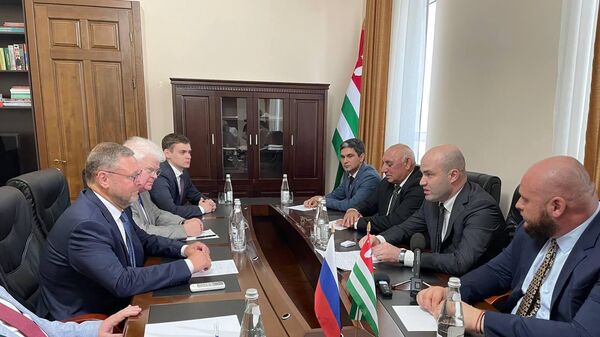 Парламентские связи: Абхазия и Россия будут укреплять сотрудничество - Sputnik Абхазия