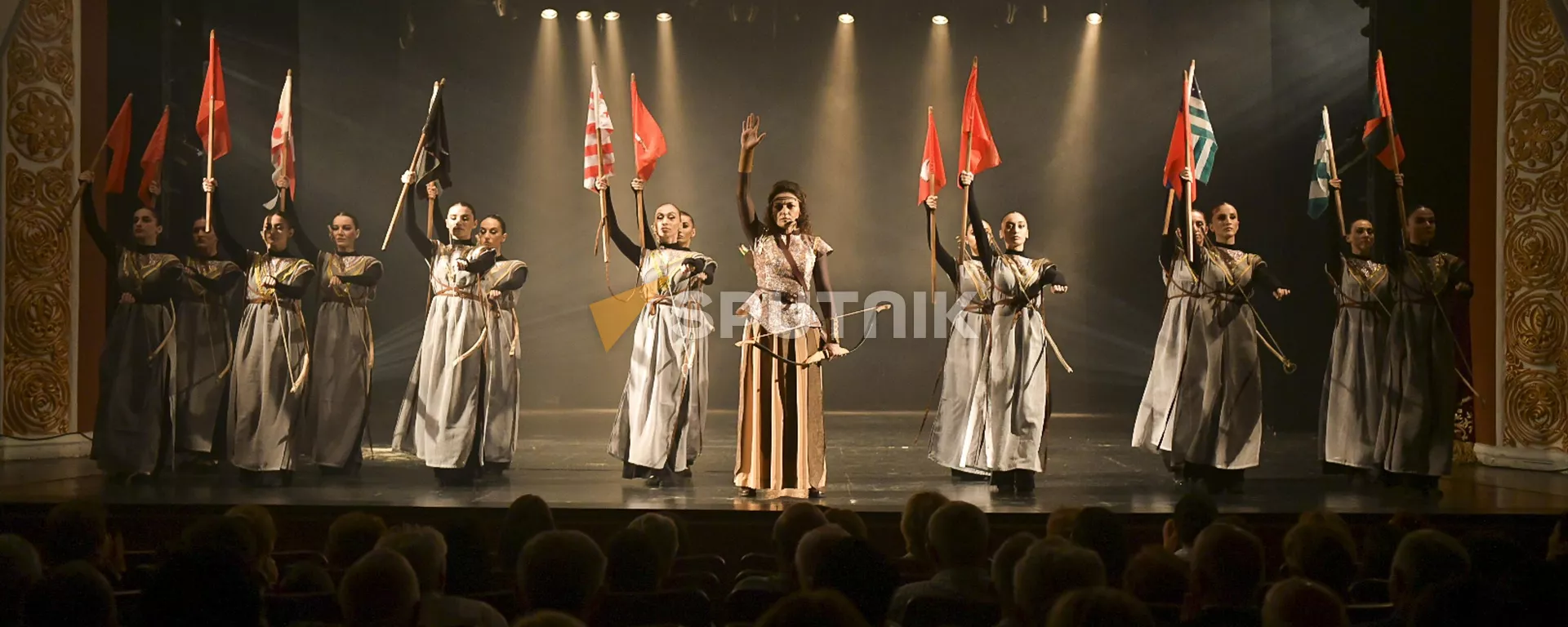 Спектакль Золотое руно в абхазском драмтеатре  - Sputnik Абхазия, 1920, 29.11.2025