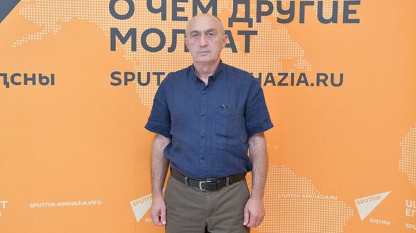 Посредник: Соломко о рейдах в сезон охоты, рыбном промысле, нарушениях экологических норм - Sputnik Абхазия