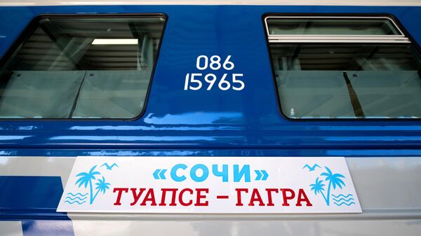 Новый туристический поезд Сочи - Sputnik Абхазия