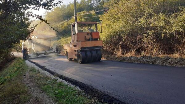 Работы по восстановлению дороги в Куланырхуа завершатся до конца месяца - Sputnik Абхазия