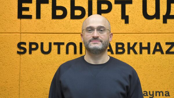 Культура без границ: Ираклий Хинтба рассказал в Sputnik о Санкт-петербургском форуме - Sputnik Абхазия