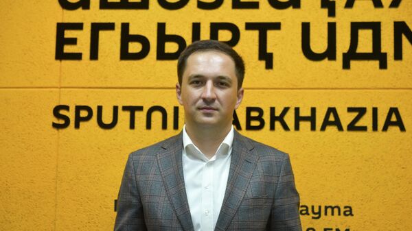 Посредник: Багателия о возвращении абхазов на историческую родину  - Sputnik Абхазия