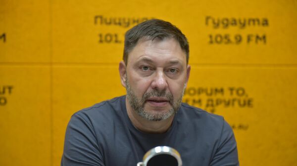 Вышинский: украинская власть теряет самый главный ресурс - людей - Sputnik Абхазия