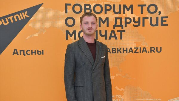Посредник: Лагвилава о борьбе с майнингом, контроле за пиротехникой, проверке продуктов  - Sputnik Абхазия