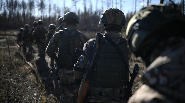 Боевая подготовка военнослужащих ВДВ в зоне СВО - Sputnik Аҧсны