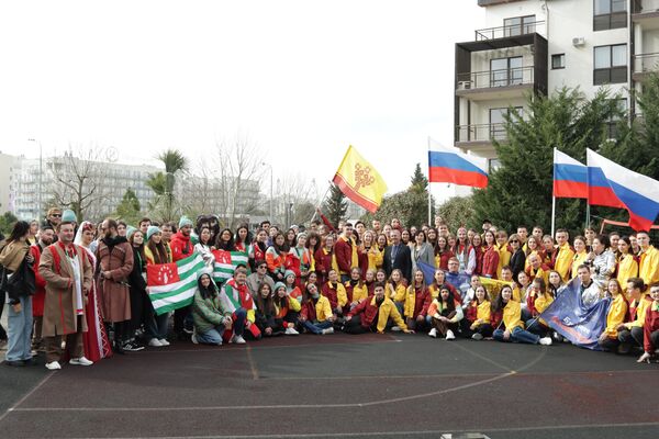 Во Всемирном фестивале молодежи принимают участие 20 тысяч молодых лидеров. - Sputnik Абхазия
