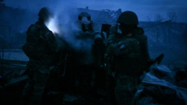 Боевая работа артиллеристов 3-го армейского корпуса группировки Юг на Артемовском направлении - Sputnik Абхазия