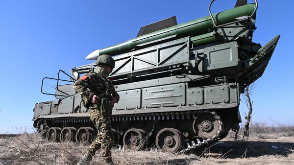 Зенитно-ракетный дивизион ЦВО на Авдеевском направлении - Sputnik Абхазия