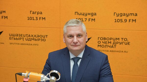 Взаимный интерес: Маркедонов  - Sputnik Абхазия