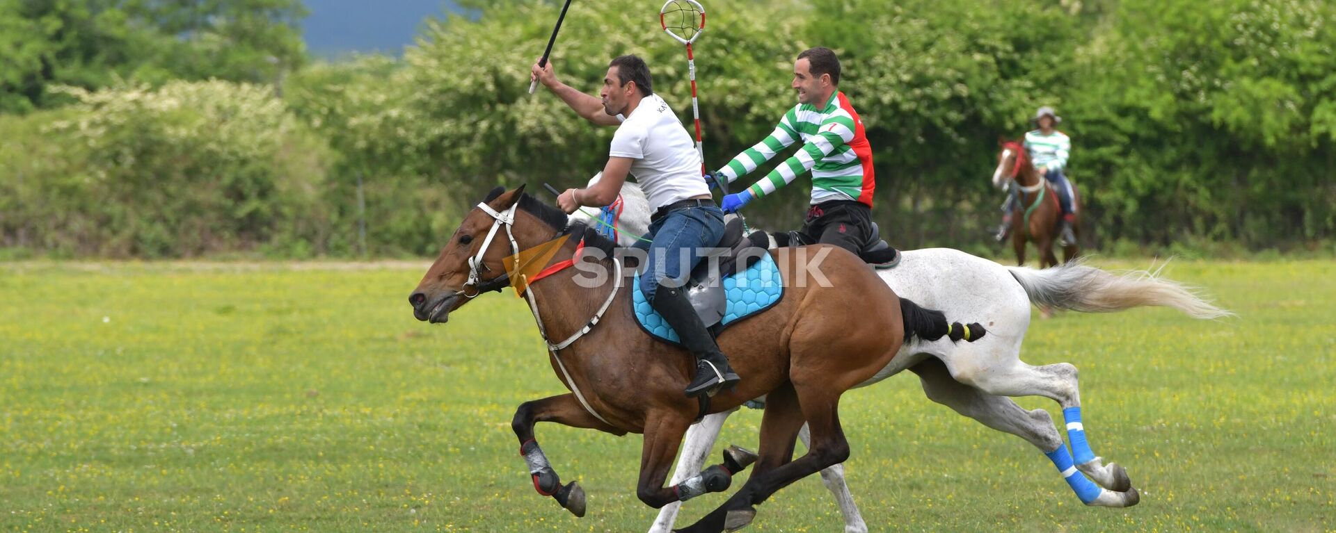 Скачки в селе Кутол - Sputnik Абхазия, 1920, 01.11.2025
