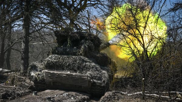Боевая работа танкистов группировки Центр на Авдеевском направлении - Sputnik Абхазия