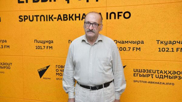 Взаимный интерес: Сангулия о совместной работе по исследованию памятников  - Sputnik Абхазия