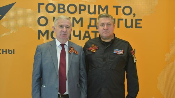 Такие обстоятельства: Купалба и Соловьев о значении праздника 9 мая для народа-победителя - Sputnik Абхазия