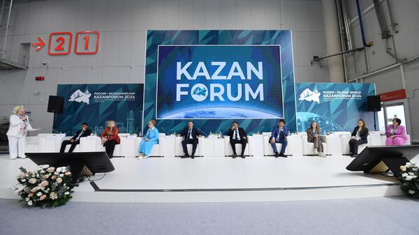 KAZANFORUM 2024. Стратегия развития современной и традиционной медицины в странах СНГ, БРИКС, ШОС, ЕАЭС - Sputnik Абхазия