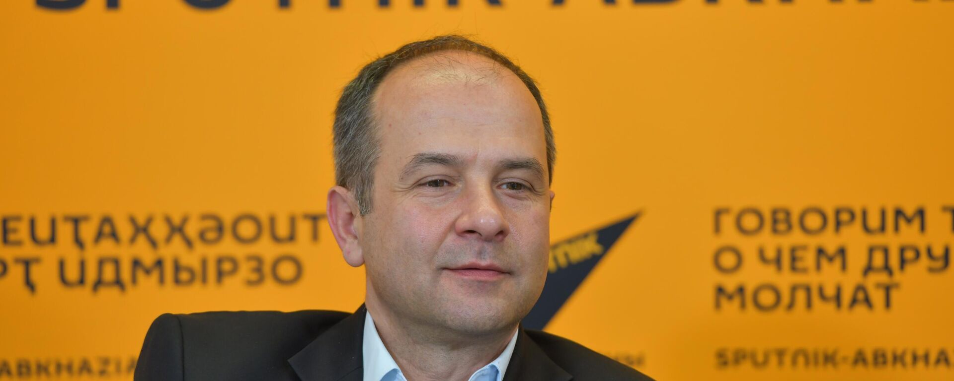 Взаимный интерес: Гвинджия об абхазской дипломатии и взаимодействии с коллегами - Sputnik Абхазия, 1920, 17.05.2024