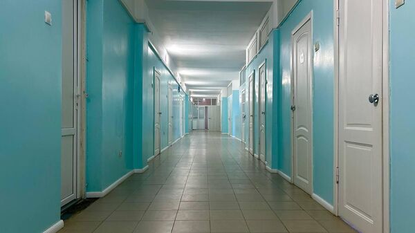 Аслан Бжания оценил модернизацию Центрального военного госпиталя Министерства обороны Республики Абхазия - Sputnik Абхазия