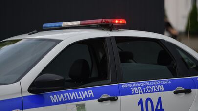 Машина МВД Абхазии по городу Сухум 