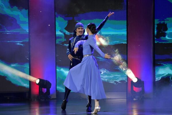 Третий отчетный концерт танцевального проекта Eytsiкәashow состоялся в Абхазской государственной филармонии имени Раждена Гумба. - Sputnik Абхазия