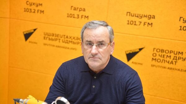 Какоба рассказал о приемной кампании в АГУ  - Sputnik Абхазия