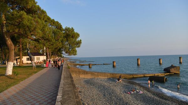 Набережная города Очамчыра  - Sputnik Абхазия