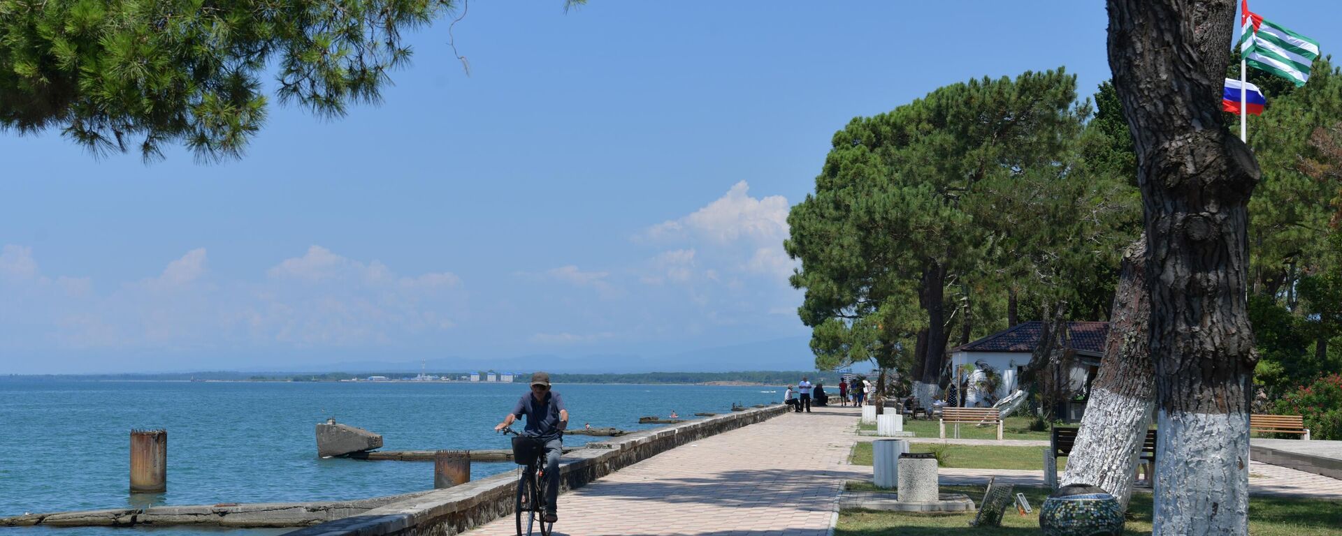 Набережная города Очамчыра  - Sputnik Абхазия, 1920, 03.04.2026