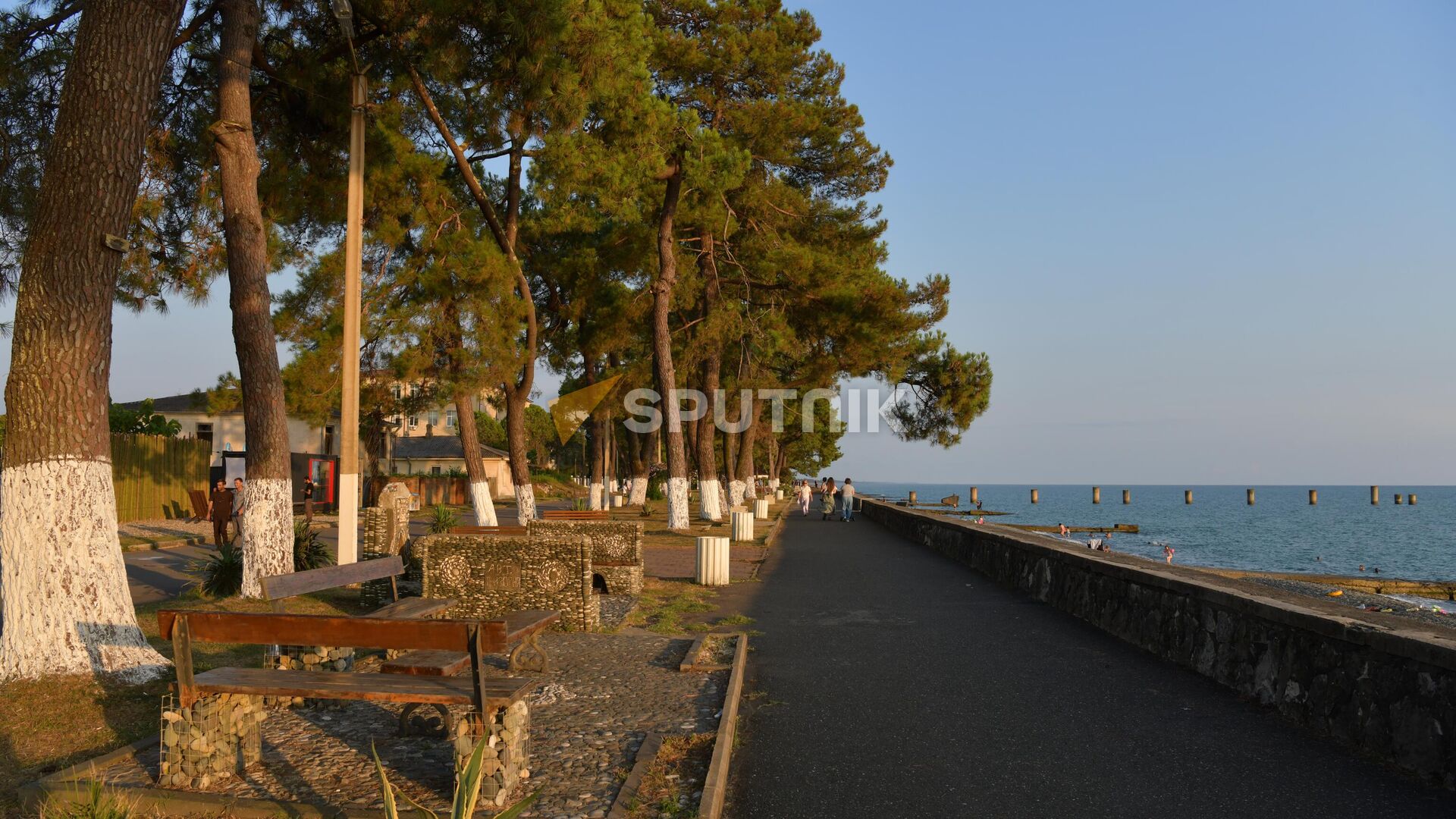 Набережная города Очамчыра  - Sputnik Абхазия, 1920, 02.12.2025