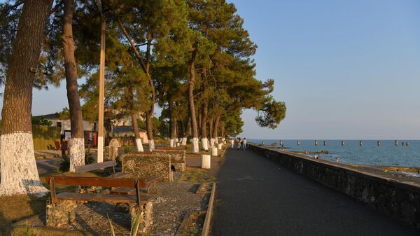 Набережная города Очамчыра  - Sputnik Абхазия