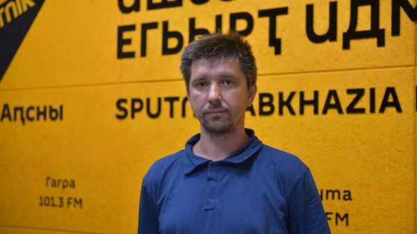 Такие обстоятельства: художник Зайцев об участии в арт-фестивале в Абхазии - Sputnik Абхазия