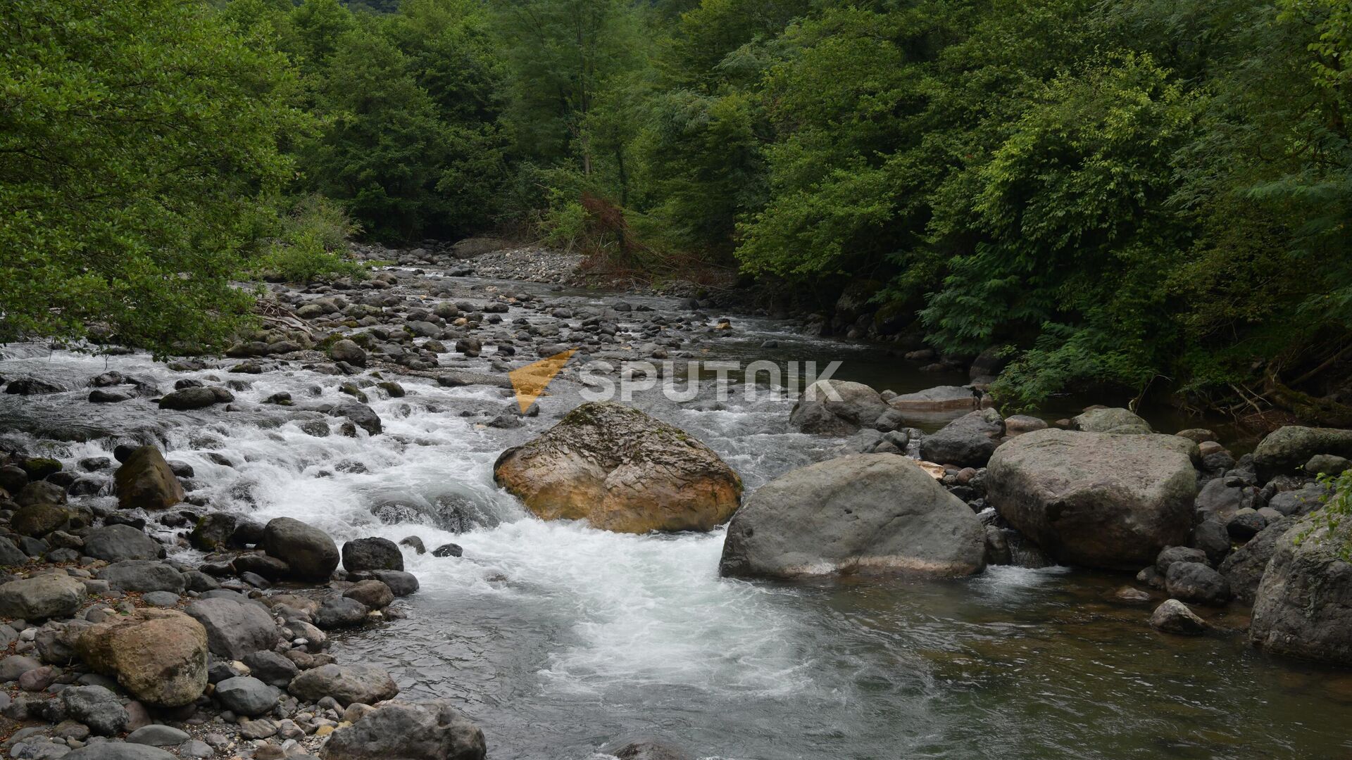Русло реки Моква - Sputnik Абхазия, 1920, 20.01.2026