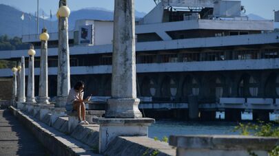 Жаркий октябрь