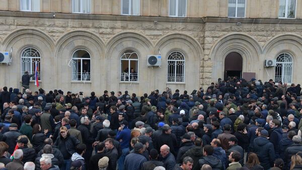 Администрация президента подготовит документ об отзыве из Парламента инвестсоглашения - Sputnik Абхазия