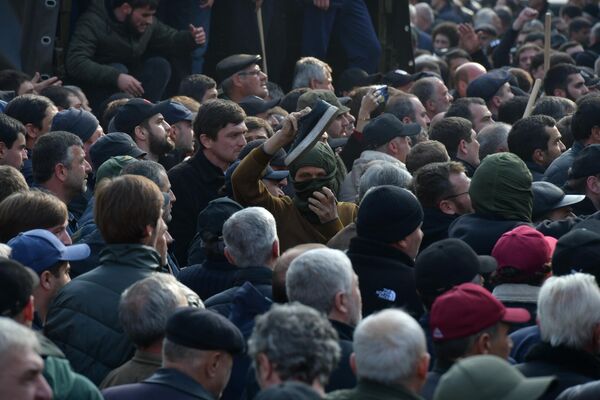 Аха амитингуаа Бжьаниа ԥхьатәара дцарц адҵа ықәдыргыло иалагеит. - Sputnik Аҧсны