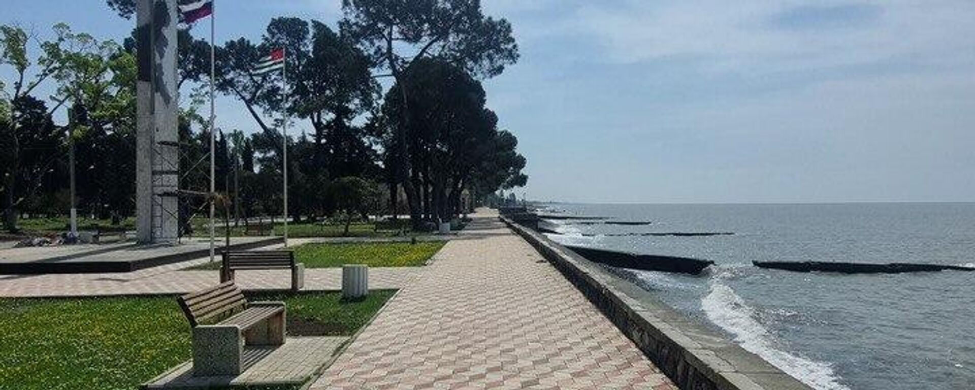 Работы по продлению набережной в городе Очамчыра  - Sputnik Абхазия, 1920, 12.12.2025